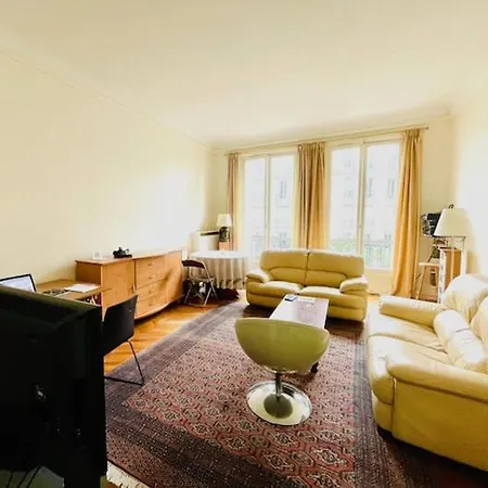 Apartment Pres De La Tour Eiffel